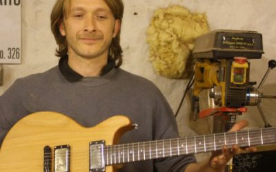Build Your First Guitar – BYO-320 – Jamie McArthur