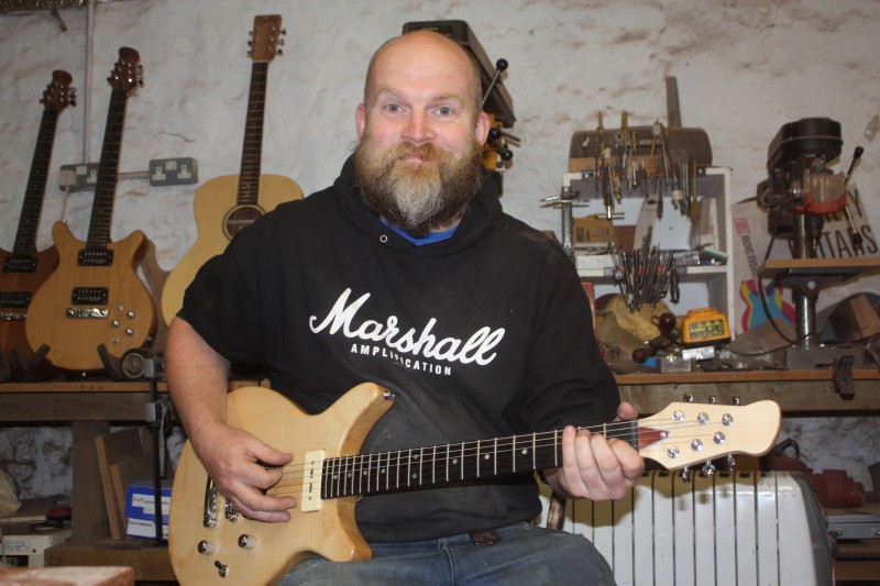 Build Your Own First Guitar – BYOG 379 – Andrew Braidwood