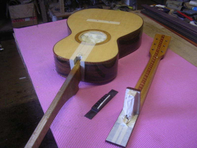 Alone in the Workshop – Part 15 – Spraying the Guitar