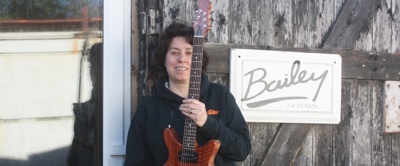 Build Your Own First Guitar – BYO 333 – Veronica